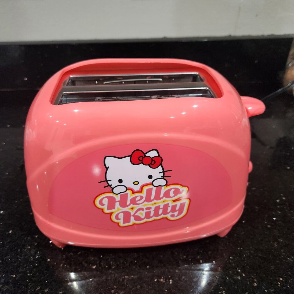 Hello Kitty 2-Slice Toaster – Pink, New in Box, Sanrio Official, Kawaii Kitchen